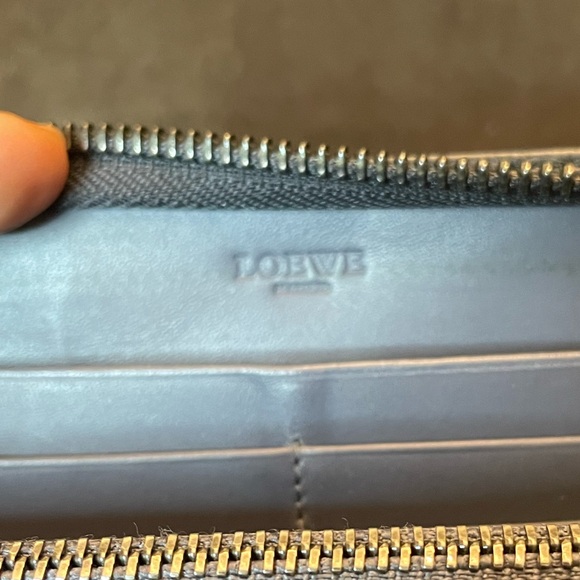 Loewe blue and white polka dot zip around wallet *WITH BOX* - Picture 8 of 15